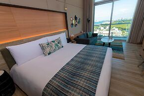 Renaissance Cancun Resort & Marina