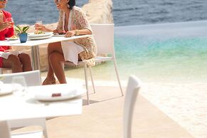 Renaissance Cancun Resort & Marina