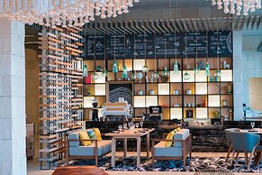 Renaissance Cancun Resort & Marina