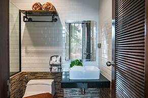 KG Private Pool Villas Soi Nine