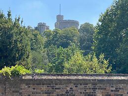 Guards View Windsor