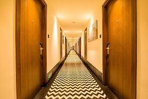 Lemon Tree Premier City Center Pune