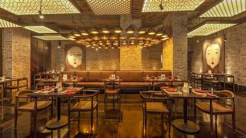 Lemon Tree Premier City Center Pune