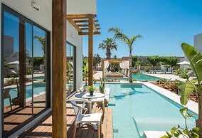 Paralos Lifestyle Beach