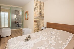 Destina Boutique Hotel