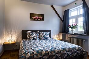 Rose House B&B