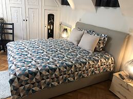 Rose House B&B