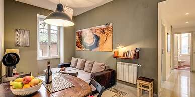 Monti Coliseum 3 bedroom 2nd floor