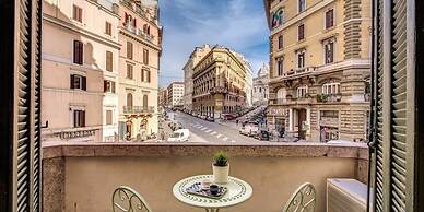 Cavour Colosseum with Balcony