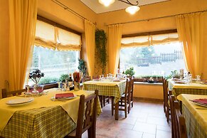 Hotel Villa Plinia