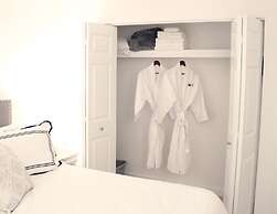 Exclusive One Bedroom Suite