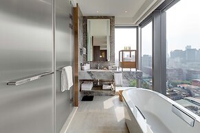 DoubleTree by Hilton Taipei Zhongshan