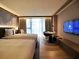 DoubleTree by Hilton Taipei Zhongshan