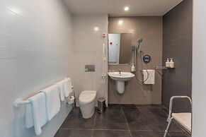 Holiday Inn Express Yerevan by IHG