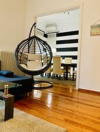 Acropolis detached house