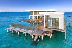 Raffles Maldives Meradhoo Resort