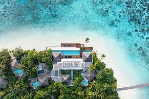 The Halcyon Private Isles Maldives, Autograph Collection