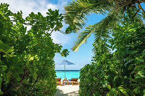 The Halcyon Private Isles Maldives, Autograph Collection