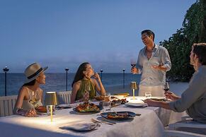 The Halcyon Private Isles Maldives, Autograph Collection