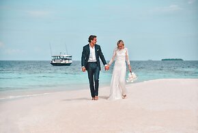 Raffles Maldives Meradhoo Resort