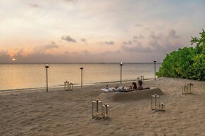The Halcyon Private Isles Maldives, Autograph Collection