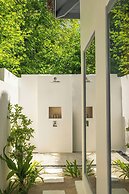 The Halcyon Private Isles Maldives, Autograph Collection