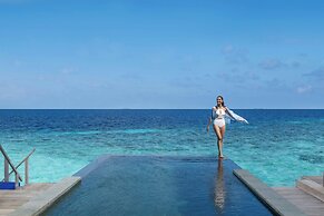 The Halcyon Private Isles Maldives, Autograph Collection