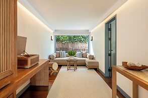 The Halcyon Private Isles Maldives, Autograph Collection