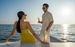 The Halcyon Private Isles Maldives, Autograph Collection