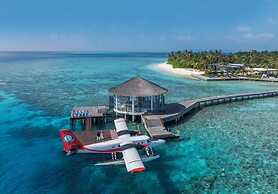 The Halcyon Private Isles Maldives, Autograph Collection