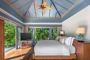 The Halcyon Private Isles Maldives, Autograph Collection