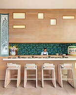 Raffles Maldives Meradhoo Resort