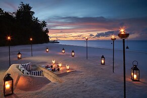 Raffles Maldives Meradhoo Resort