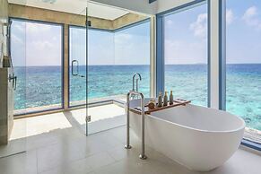 The Halcyon Private Isles Maldives, Autograph Collection