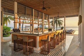 The Halcyon Private Isles Maldives, Autograph Collection