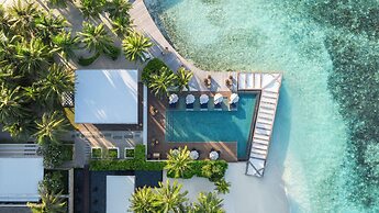 The Halcyon Private Isles Maldives, Autograph Collection