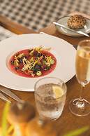 Raffles Maldives Meradhoo Resort