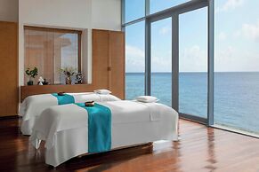 The Halcyon Private Isles Maldives, Autograph Collection