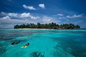 Raffles Maldives Meradhoo Resort