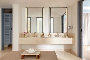 Raffles Maldives Meradhoo Resort