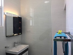 Mount Lavinia Ocean Residence