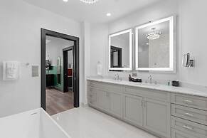 New Orleans Luxury Collection