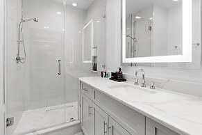 New Orleans Luxury Collection