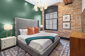 New Orleans Luxury Collection