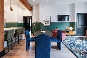 New Orleans Luxury Collection