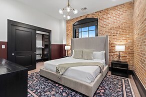 New Orleans Luxury Collection