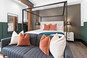 New Orleans Luxury Collection