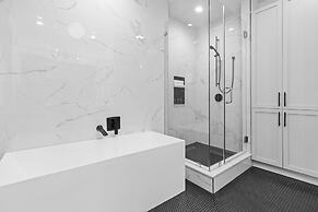 New Orleans Luxury Collection