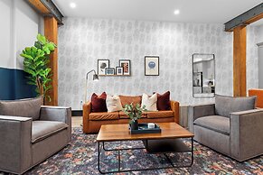 New Orleans Luxury Collection