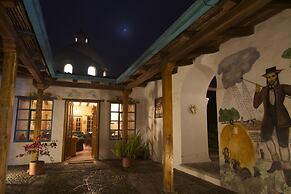 Las Palmeras Inn